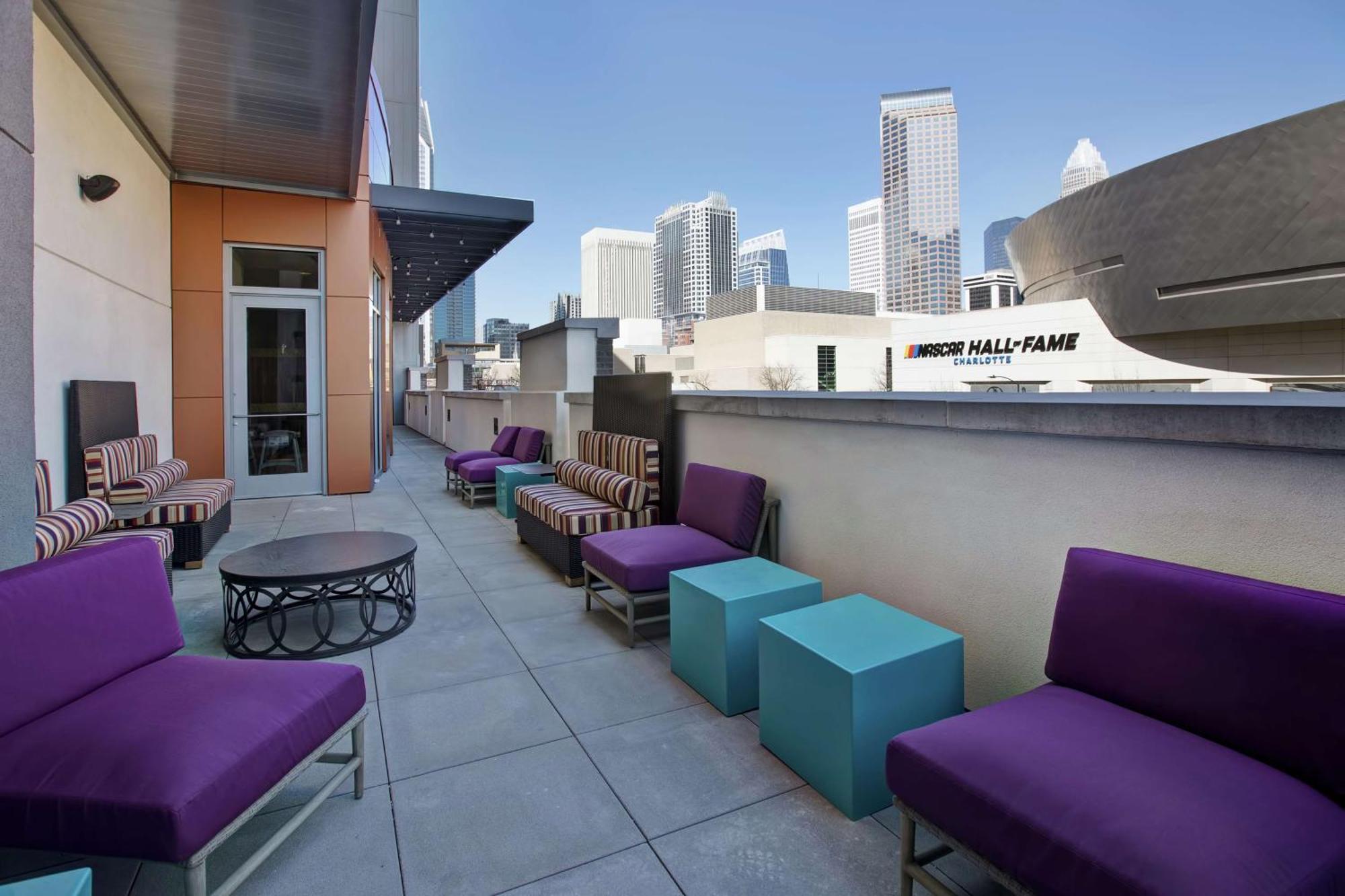 Home2 Suites By Hilton Charlotte Uptown Ngoại thất bức ảnh