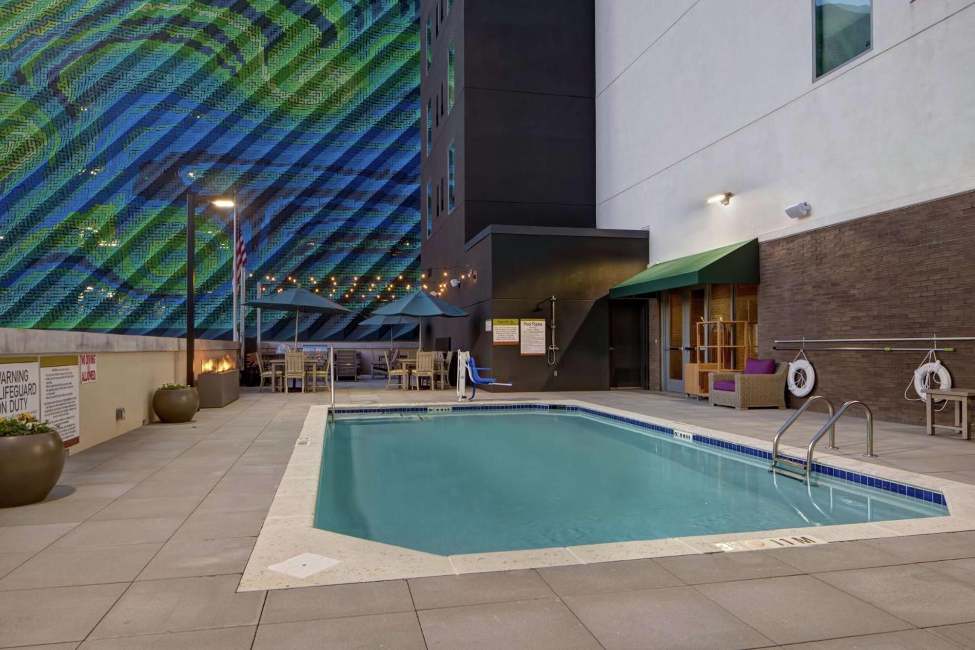 Home2 Suites By Hilton Charlotte Uptown Ngoại thất bức ảnh
