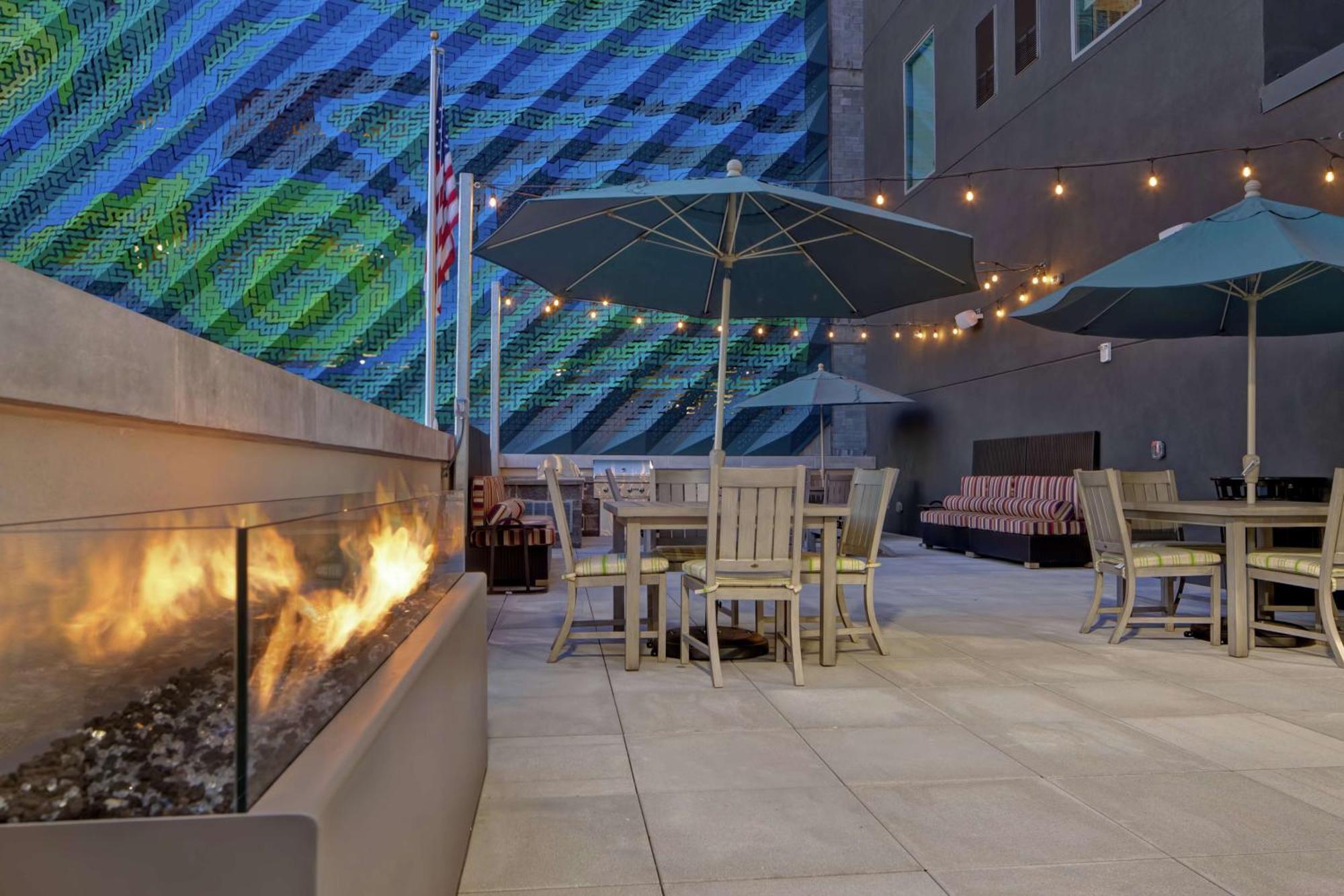 Home2 Suites By Hilton Charlotte Uptown Ngoại thất bức ảnh